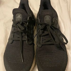 Adidas Ultraboost 4.0